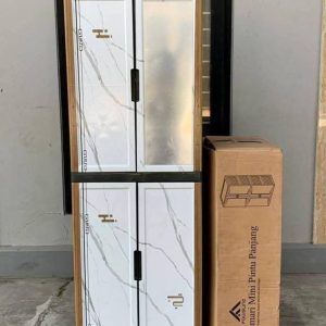 Lemari mini pintu panjang